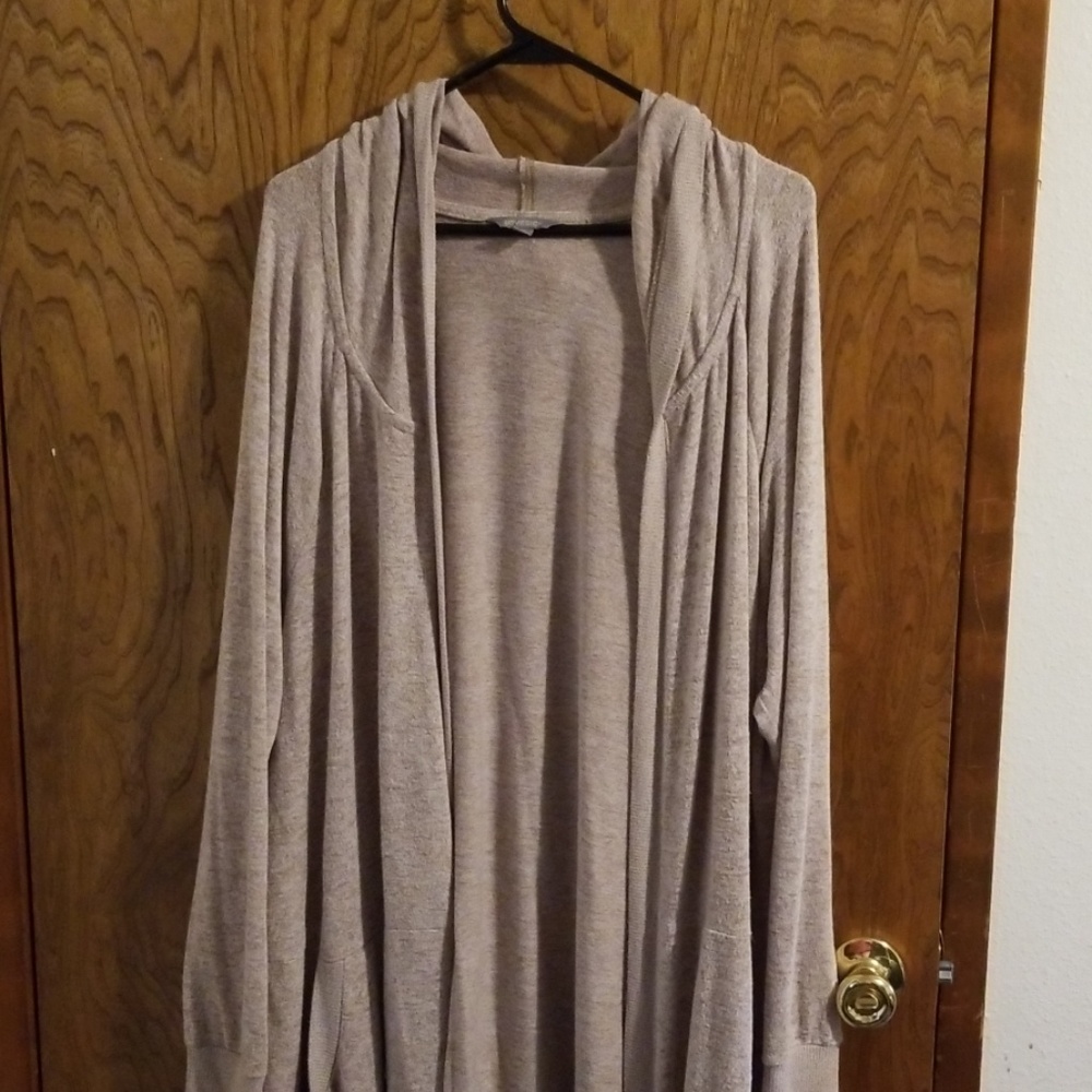 Duster sweater with pockets 😍